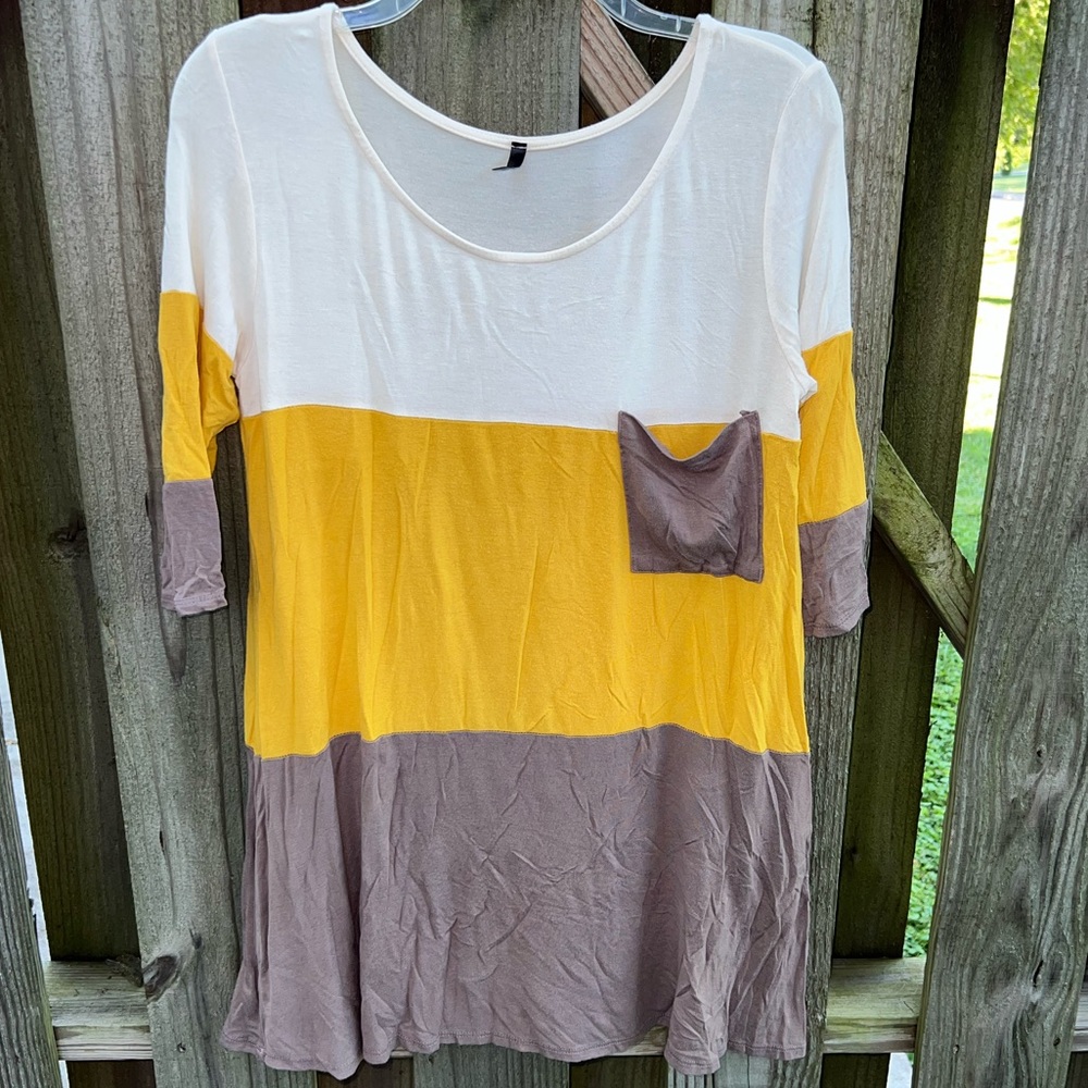 Mon Ami color block tee